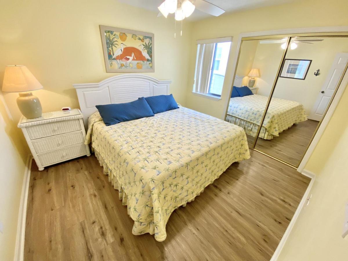Venture Out 163 Gulf Loop 3bd 2ba With Golf Cart *